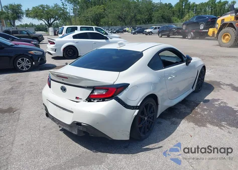 2024 Toyota Gr86 Premium из США, поврежденный, VIN JF1ZNBE16R8760430